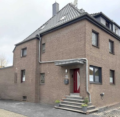 Klassischer Klinkerbau in lukrativer Lage