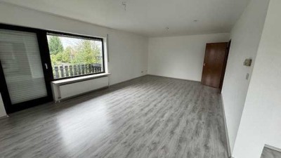 Geräumiges Einfamilienhaus mit 6 Zimmern in Oberhonnefeld-Gierend