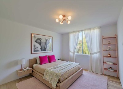 Erstbezug: Wohn-Oase mit Terrasse und Privat-Garten