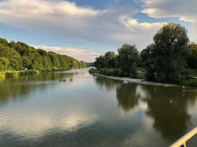 ** Attraktive 5,5 Zimmer-Wohnung mit Kamin in Isar & U-Bahn Nähe zum Selbstbezug **