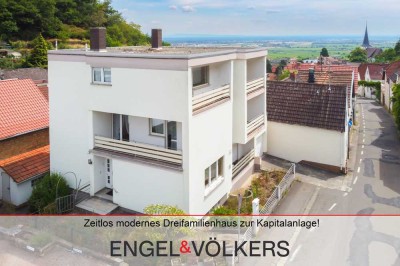Raumwunder mit Potential: Zeitlos modernes Driefamilienhaus im beliebten Hambach zur Kapitalanlage!