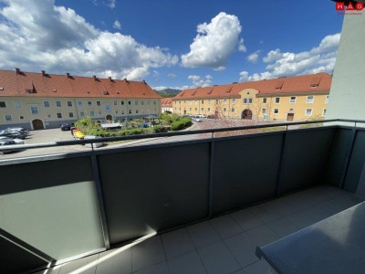 ERSTBEZUG - Licht durchflutete 3 Zimmerwohnung mit sonnigem Balkon!