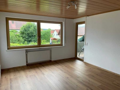 Sanierte 4,5-Zimmer-Wohnung im Zentrum von Wenzenbach
