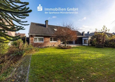 Einfamilienhaus mit großem Garten! (Erbbaurecht)