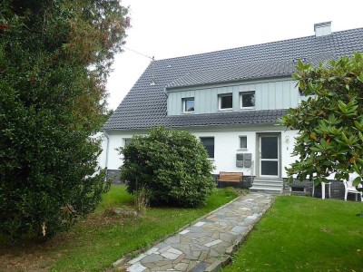 Ihr neues Zuhause: Lichtdurchflutetes Wohlfühlambiente in Reichshof sucht neuen Bewohner