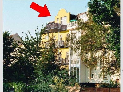 Zentral ruhig Panoramafenster. Einmaliger Blick ins Grüne.  Dachterrasse. Übernahme EBK + Slazi mögl