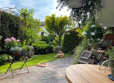 � Zwischenmiete: Möblierte Wohnung von Ende Juni bis Sept. 2025 mit Terrasse & Bergblick