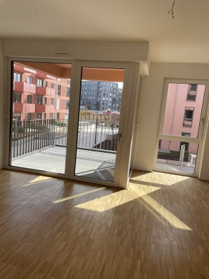 Helle 3-Zimmer-Neubauwohnung mit Fußbodenheizung, Balkon & TG-Stellplatz in Bonn-Endenich