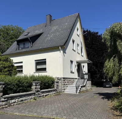 Freistehendes Einfamilienhaus in schöner Lage
