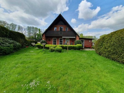 Großes Gartenparadies auf dem Land
