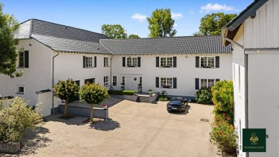 Traumhaftes Anwesen mit beheiztem Außenpool, Spa und Gästehaus auf parkähnlichem Grundstück