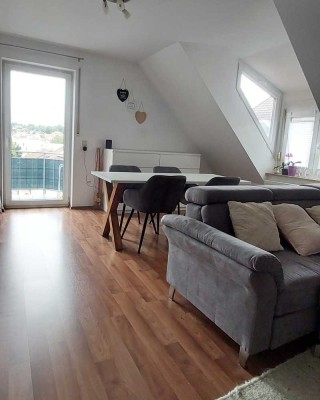 Geschmackvolle 2-Zimmer-Maisonettewohnung mit Balkon und Einbauküche in Lahr/Schwarzwald