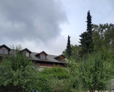 Renovierte 3 Zimmer DG Wohnung in Grünwald