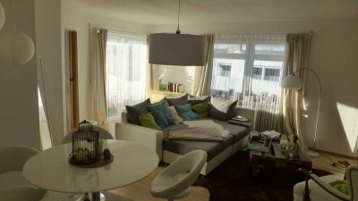 Stilvolle 1-Raum-Wohnung mit Balkon und EBK in Nördlingen