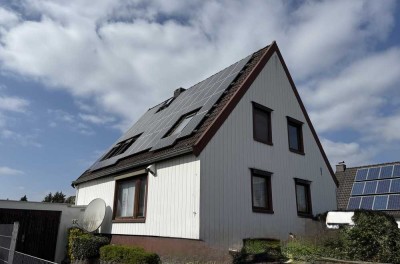 Bordenau: Handwerker-Haus mit großem Raumangebot