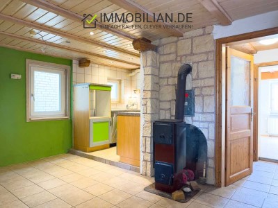 *** Historischer Stil, komplett saniert – Ihr Zuhause mit Garten ***