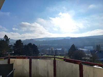 Dachgeschosswohnung mit Fernblick sucht neue Mieter
