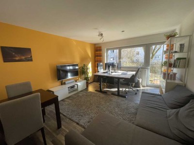 Hochwertig sanierte 2-Zimmer-Wohnung - Tiefgarage, ruhige Lage und Top-Anbindung in Milbertshofen