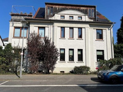 Charmante Villa in Bestlage in Köln-Sürth