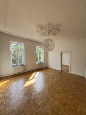 Altbaucharme trifft auf großzügigen Grundriss