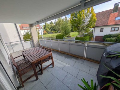 Neuwertige 4,5-Zimmer Wohnung mit Garten und Garage in Alfdorf