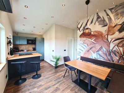 Vollständig renoviertes Einfamilienhaus (Bj. 1976) in Roth