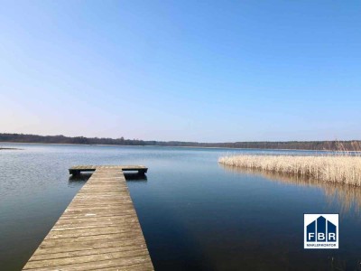 Schmuckstück! Eigenheim oder exklusives Ferienhaus  - nur 3 Minuten bis zum See