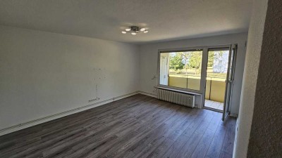 idyllisches Wohnen - 3-Zimmer-Wohnung mit Balkon & modernem Badezimmer