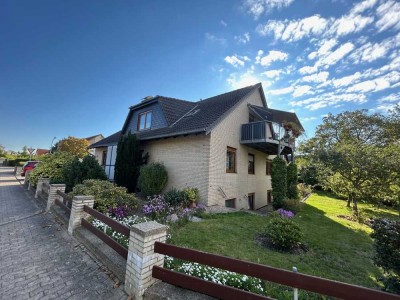 Wohnhaus mit Einliegerwohnung