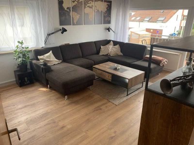 Modernisierte 3,5-Zimmer-Wohnung mit Balkon in Korb