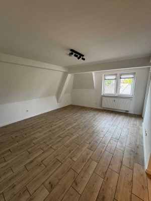 Schicke kernsanierte Altbauwohnung über den Dächern von Werl
