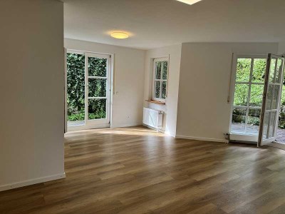 Stadtwohnung Halbhöhenlage2 Zimmer 52m² mit Einbauküche und Terrasse