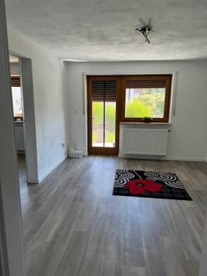 Helle 2-Zimmer Terrassenwohnung in Gars am Inn mit Garten