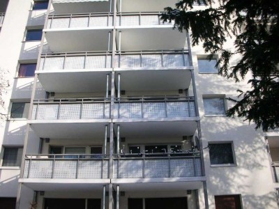 2-Zimmer Wohnung mit Balkon in Maintal