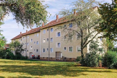 Gemütliche 3-Zimmer-Wohnung mit Balkon // EG links