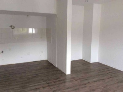 Gemütliche DG-Wohnung in zentraler Lage zu vermieten