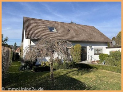 Einzigartiger 200 qm Winkelbungalow in BESTER Wohnlage von Langenzenn – Sofort frei !