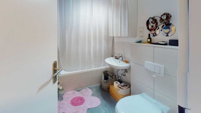 Helle und geräumige 1-Zimmer-Wohnung mit Balkon und Einbauküche in Hannover