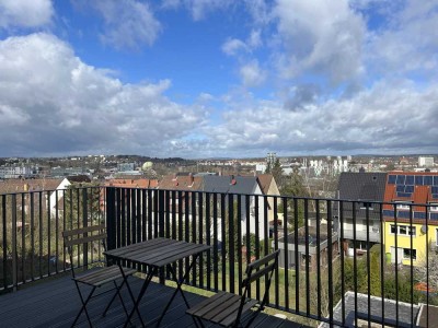 Luxury apartment with roof terrace and fireplace / Luxus-Wohnung in Bestlage mit Terrasse und Kamin