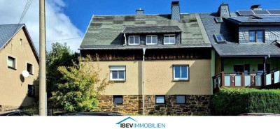Ruhige Lage, schöne Aussicht, gutes Umfeld in
Bernsbach