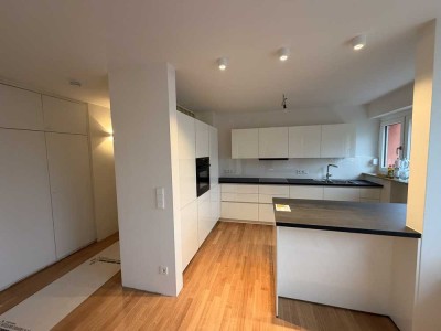 Frisch kernsanierte 4,5-Zimmer Wohnung im 3. OG mit Garage in Lindau-Aeschach