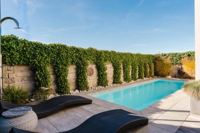 Wohnen vor den Toren der Festspielstadt!Ihr modernes Zuhauseim grünen Wals