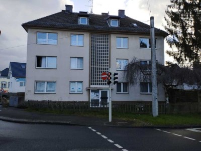 Schöne und vollständig renovierte 3-Raum-Wohnung in Solingen