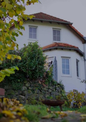 Doppelhaushälfte mit Garten in ruhiger Lage in Hammersbach Ortsteil Langen-Bergheim