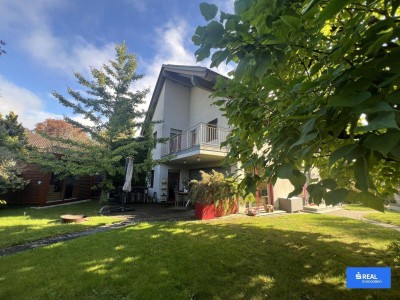 Wohlfühloase auf 175m² mit Traumgarten und sehr vielen Extras