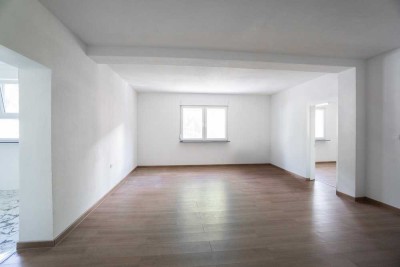 Frisch kernsaniert & bezugsbereit – 3-Zimmer-Wohnung zur Miete