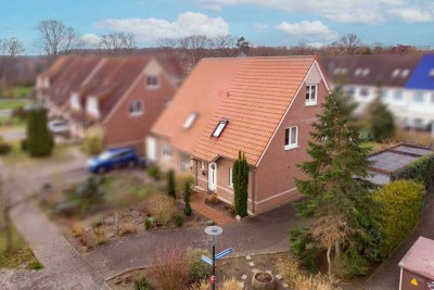 Zögern Sie nicht: Gepflegte Doppelhaushälfte mit Garten und Garage in Top-Lage