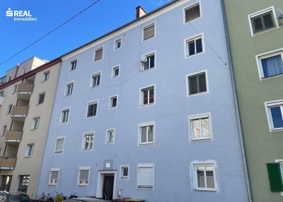 Klosterwiesgasse: Sanierte 2-Zimmer-Wohnung mit Balkon