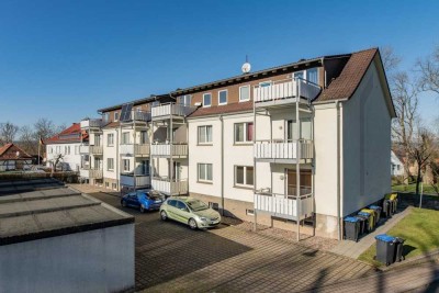 Charmante Dachgeschosswohnung mit Einbauküche - sofort verfügbar!