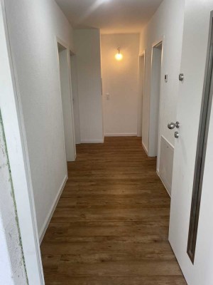 Sehr schöne und Neue 3Zi Wohnung in Heilbronn zu vermieten, mit Fußbodenheizung Elektrorollladen